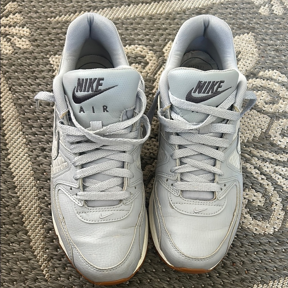 Nike Air Light Gray Sneakers